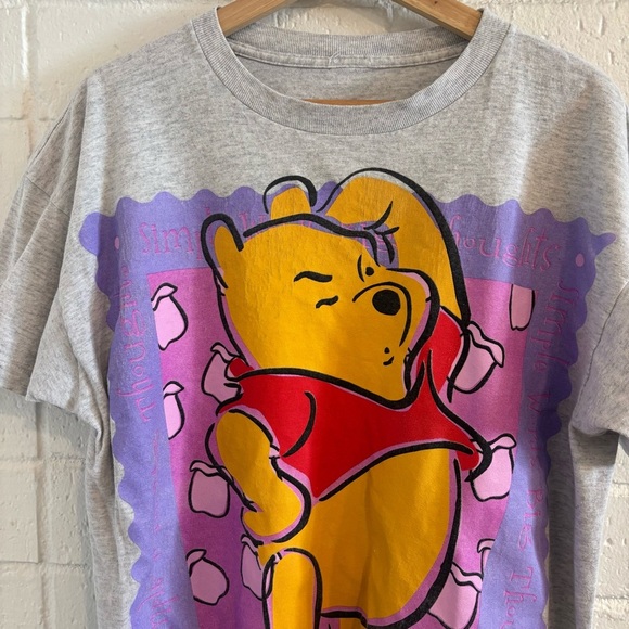 Vintage Winnie the Pooh graphic tee - Picture 2 of 3